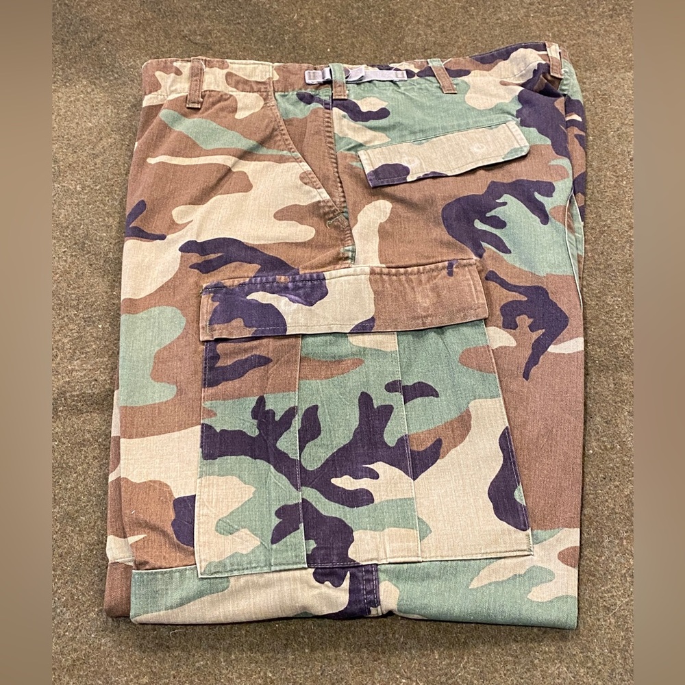 1997 Used US Military USGI Woodland Camouflage Cargo Pants Men’s Large Regular